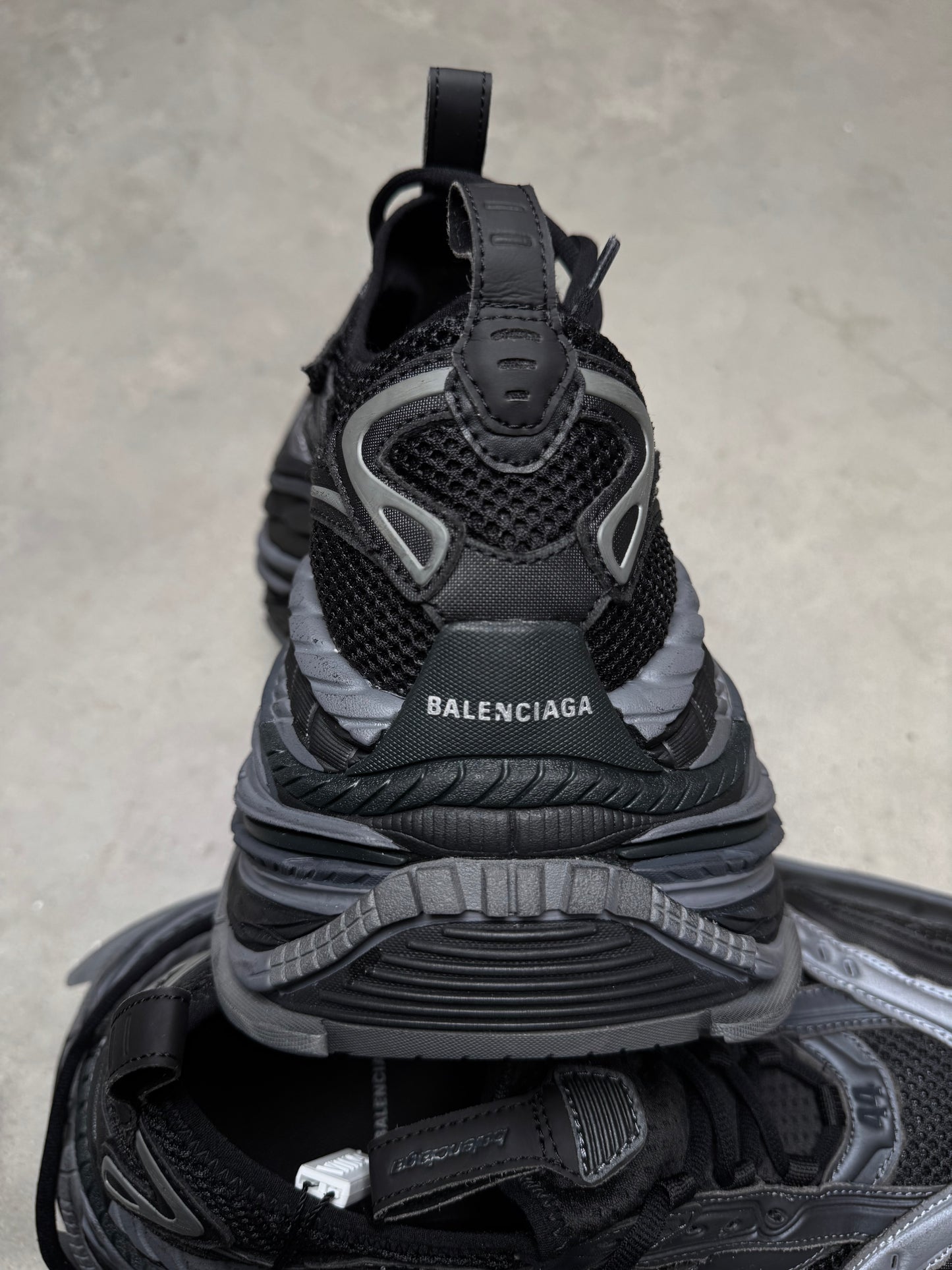 Balenciaga Platform Sneaker Reduced Black Dark Grey