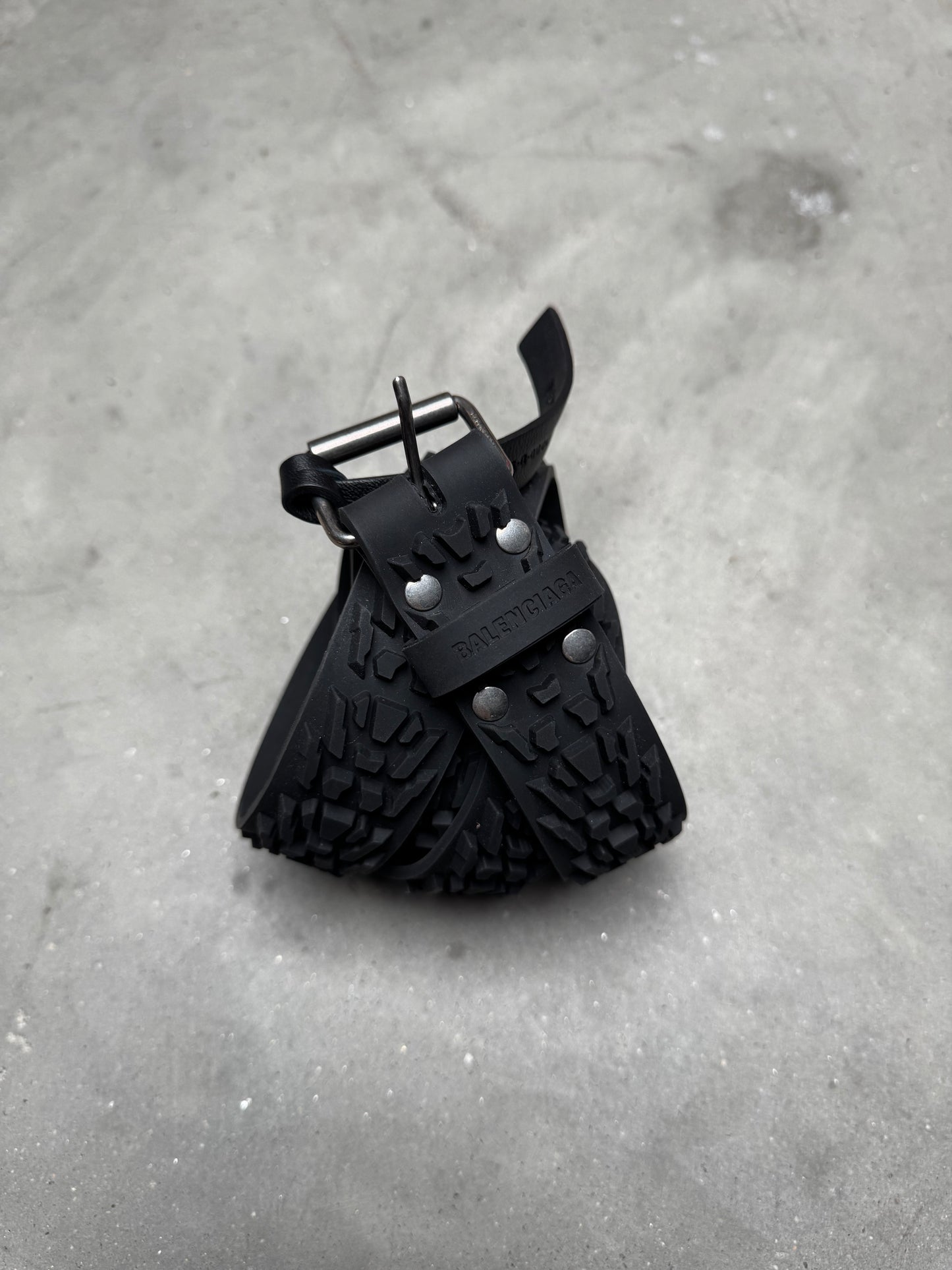 Balenciaga Winter 20 Tyre Belt
