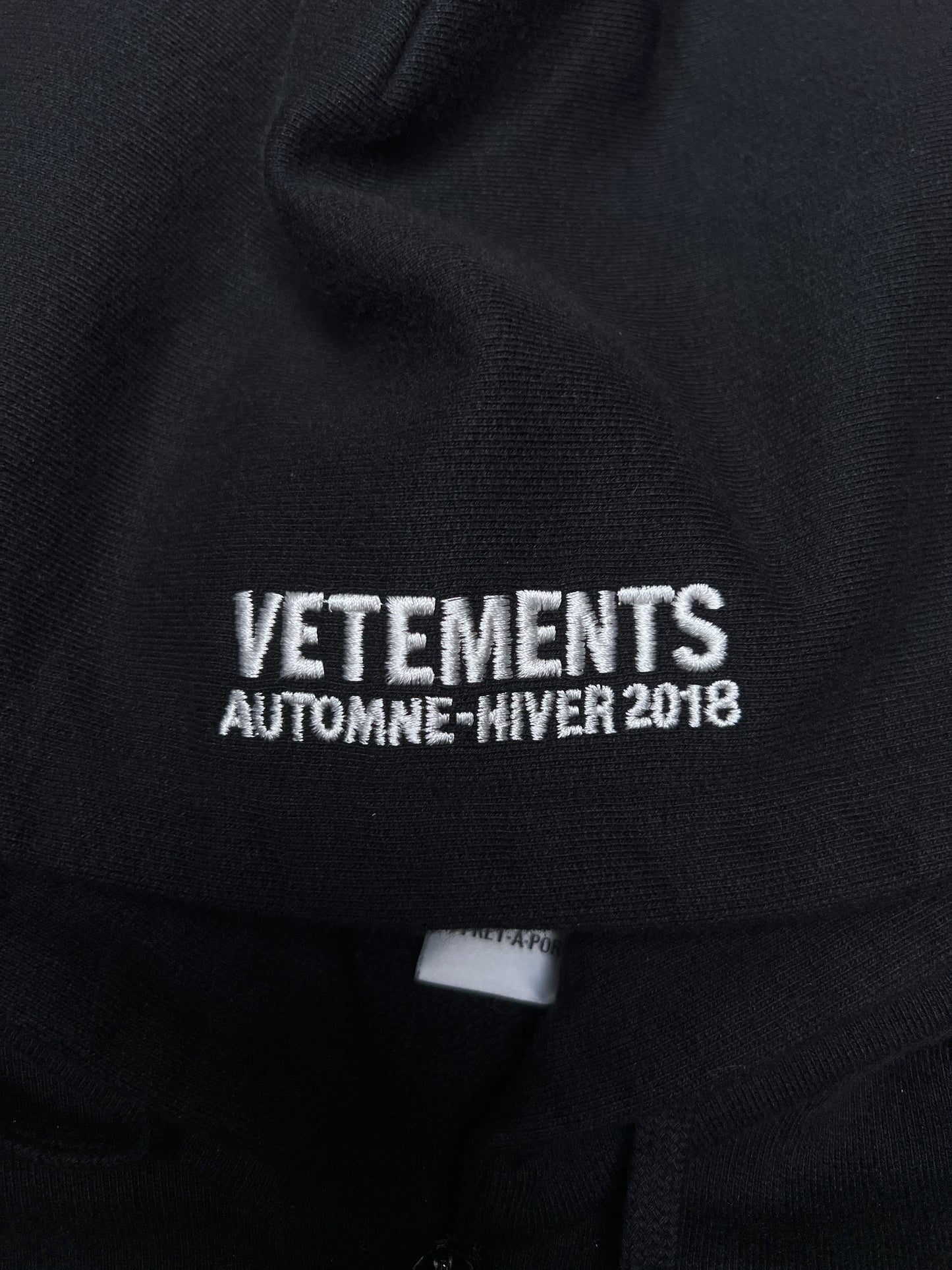VETEMENTS FW18 May The Bridges I Burn Light The Way / Antwerpen Zip Up Hoodie