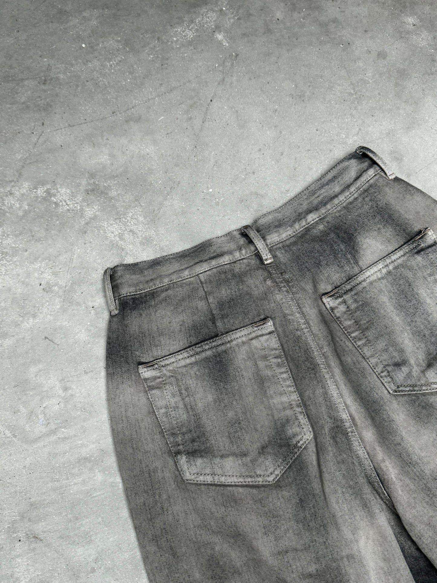 Rick Owens DRKSHDW FW23 LUXOR Geth Jeans Mineral Pearl