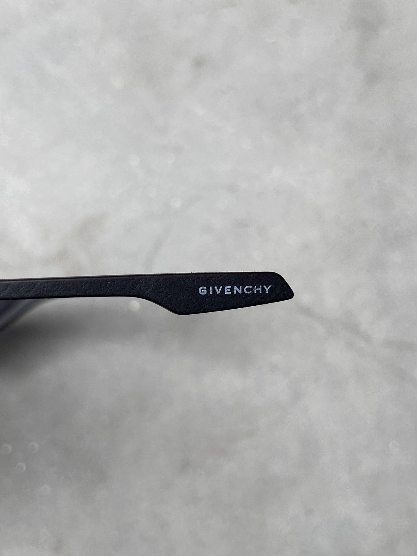 Givenchy Giv Cut Sunglasses Black