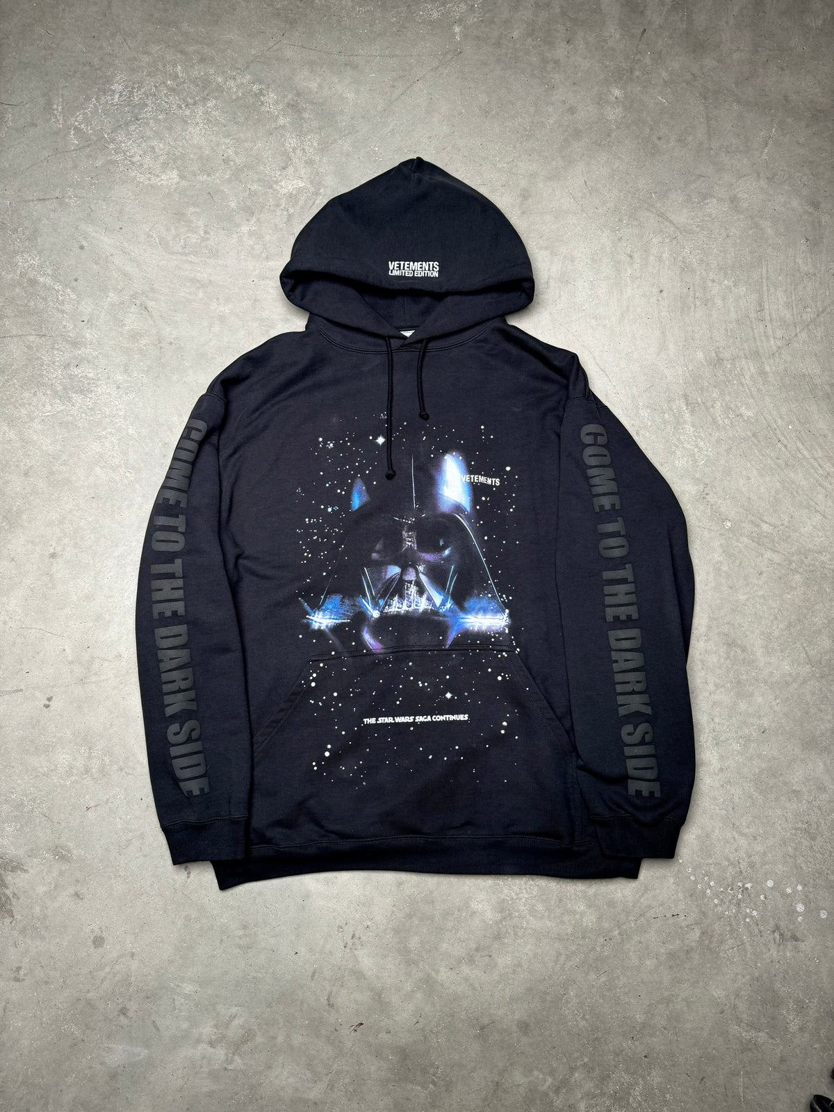 VETEMENTS Star Wars Darth Vader Hoodie – ARCHIVE A