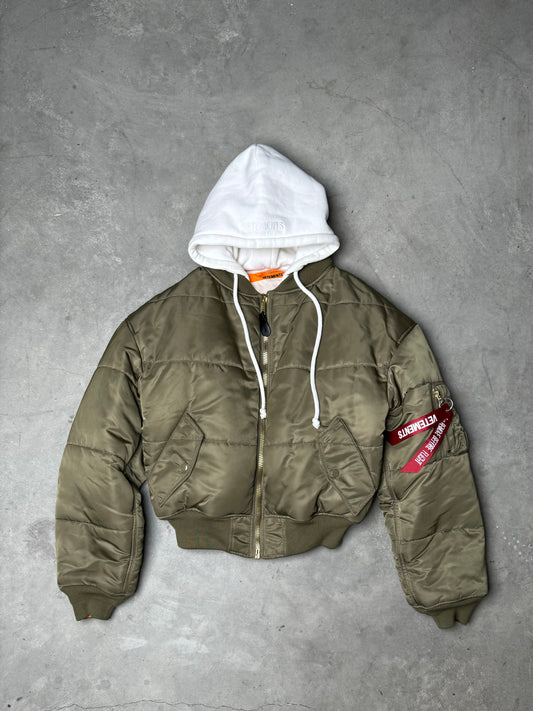 VETEMENTS Alpha Industries SS18 Reversible Bomber Jacket Green
