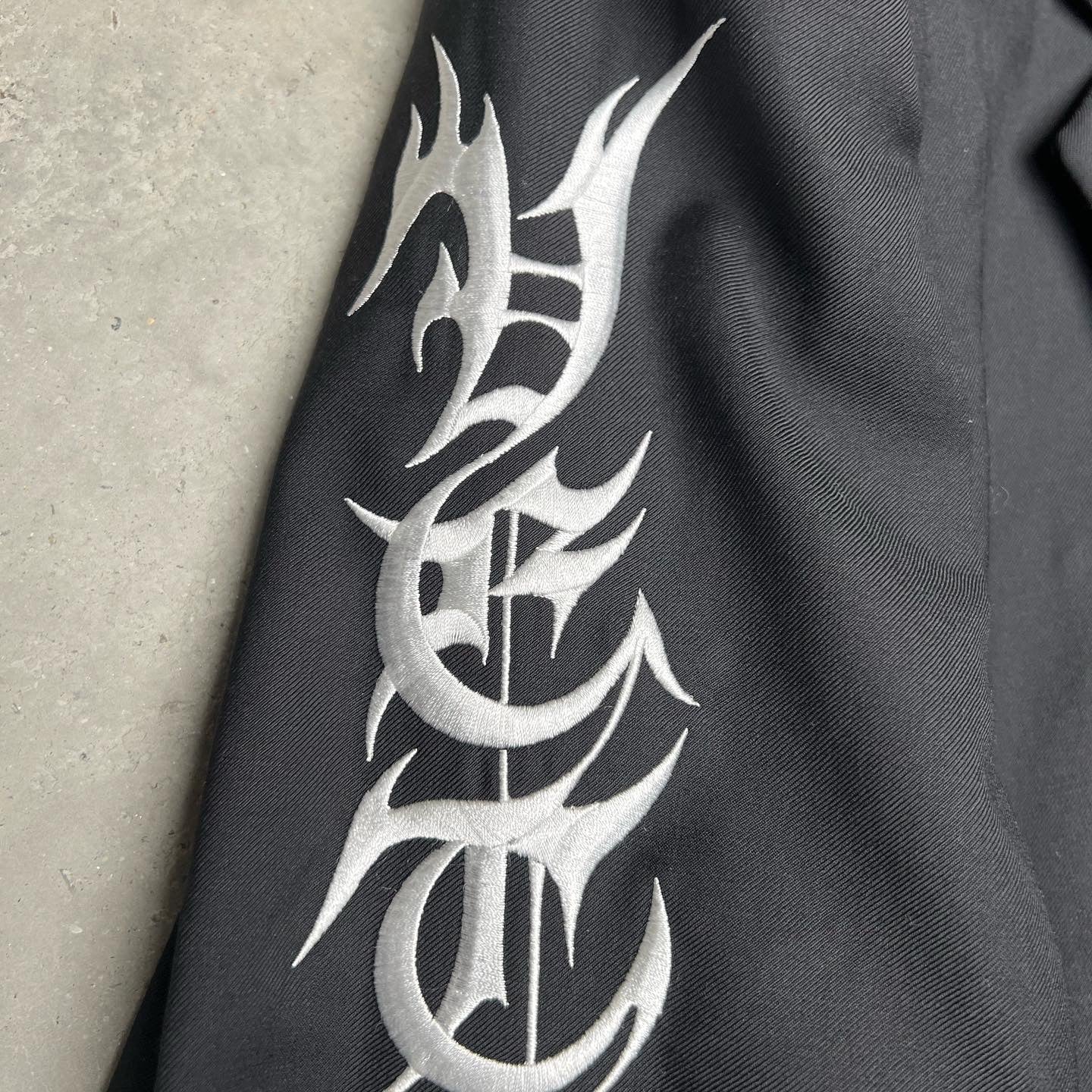 VETEMENTS Gothic Logo Blazer Suit Jacket