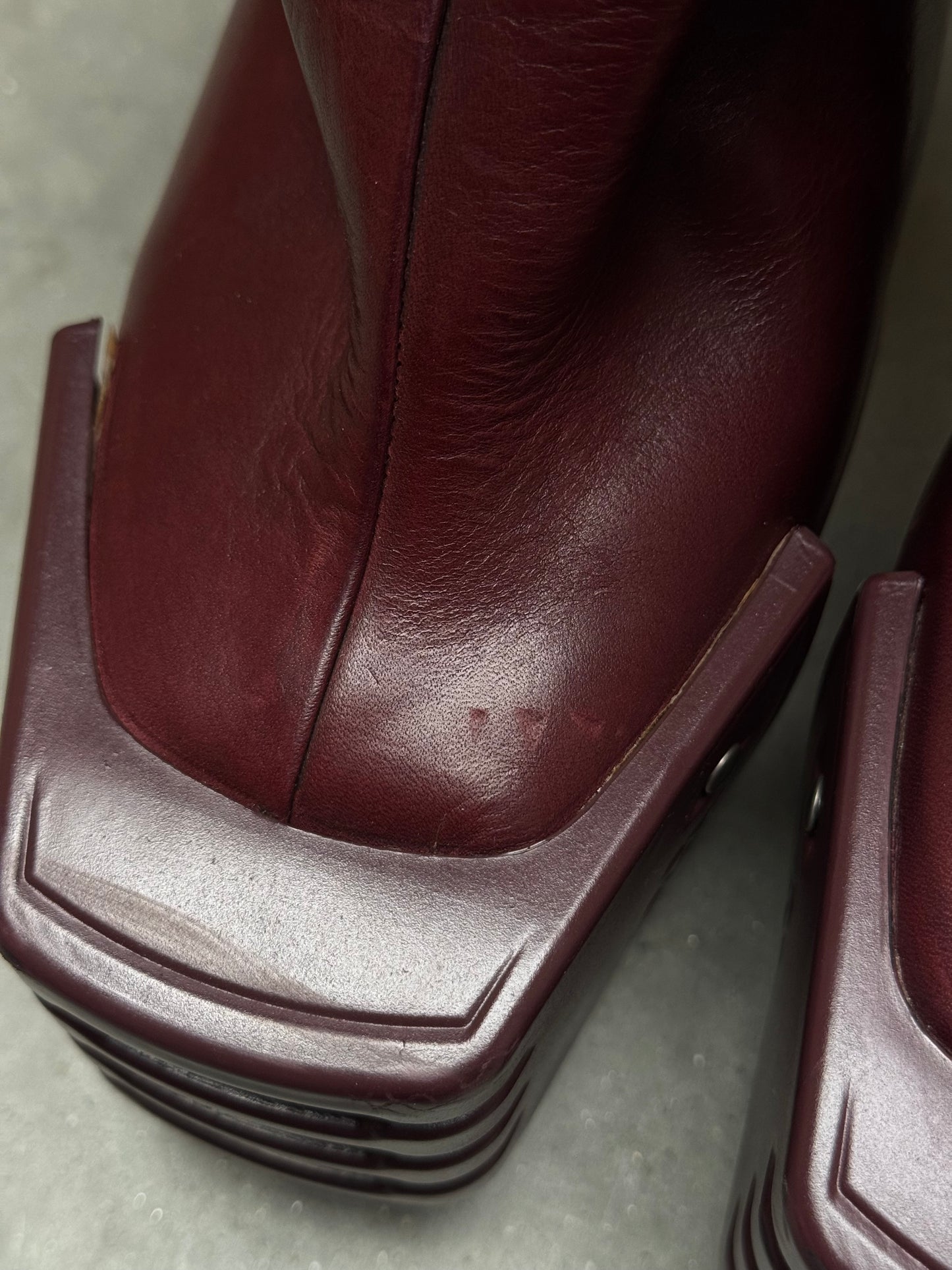 Rick Owens SAMPLE FW23 LUXOR Flared Platform Kiss Heel Boots Amethyst