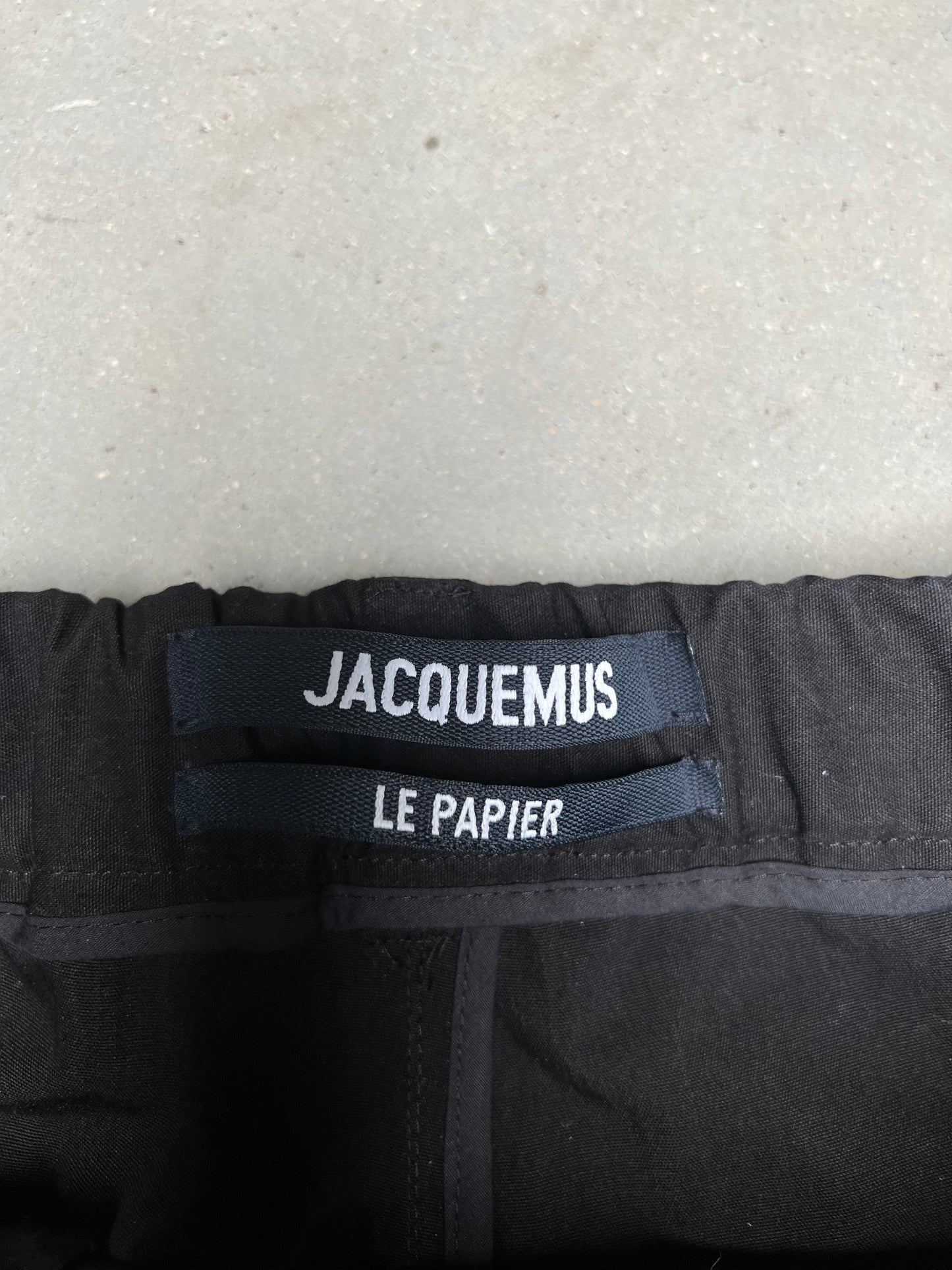 Jacquemus FW22 Le Papier Le Cargo Marrone Black Cargo Zipped Pants