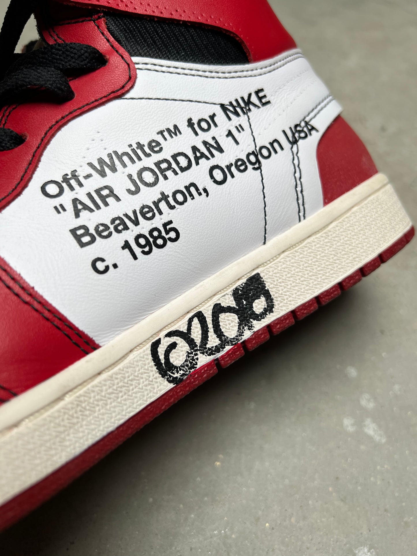 Nike x Off-White The 10: Air Jordan 1 High Chicago - Signed by Virgil Abloh